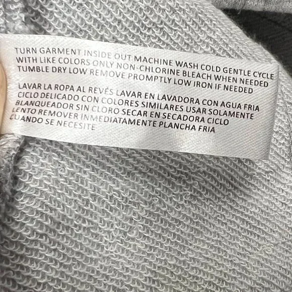 🤍 A Love Story Rhinestone Light Gray Long Sleeve Cropped Sweatshirt – Size XL - Picture 8 of 8